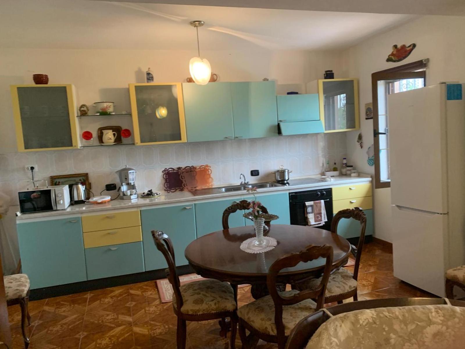 Guesthouse Villa Rosa Berati Quarto foto