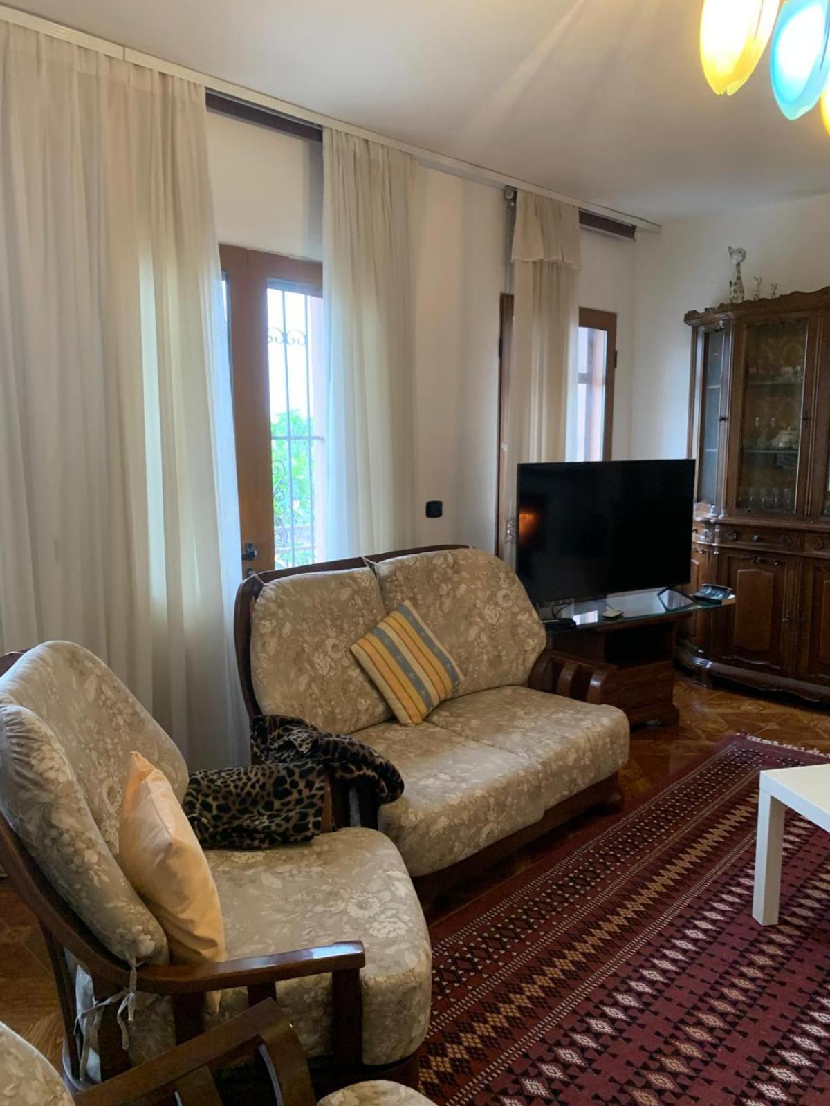 Guesthouse Villa Rosa Berati Quarto foto